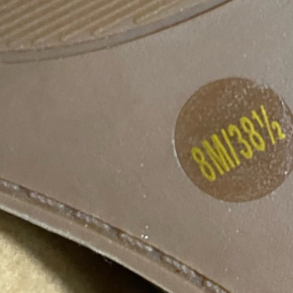 Lucky Brand Tan genuine Suede Wedge Shoes . - Picture 2 of 4